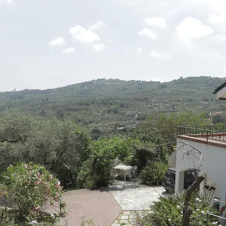 Casa vacanze Casa Davite A 4km Dal Mare *